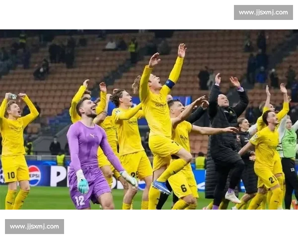 曼城对阵巴萨直播焦点之夜豪门碰撞战术巅峰对决欧陆强强解析全景